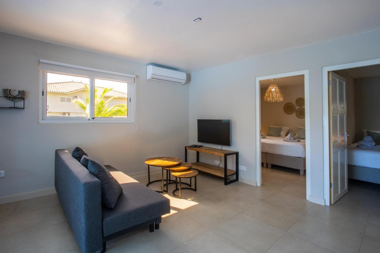 Jt Curacao Apartments Jan Thiel Eksteriør bilde