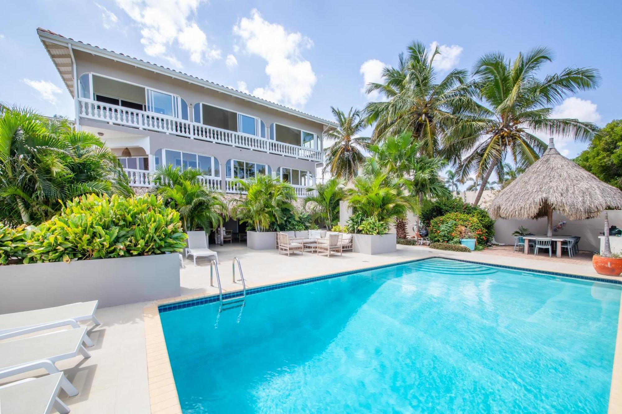 Jt Curacao Apartments Jan Thiel Eksteriør bilde