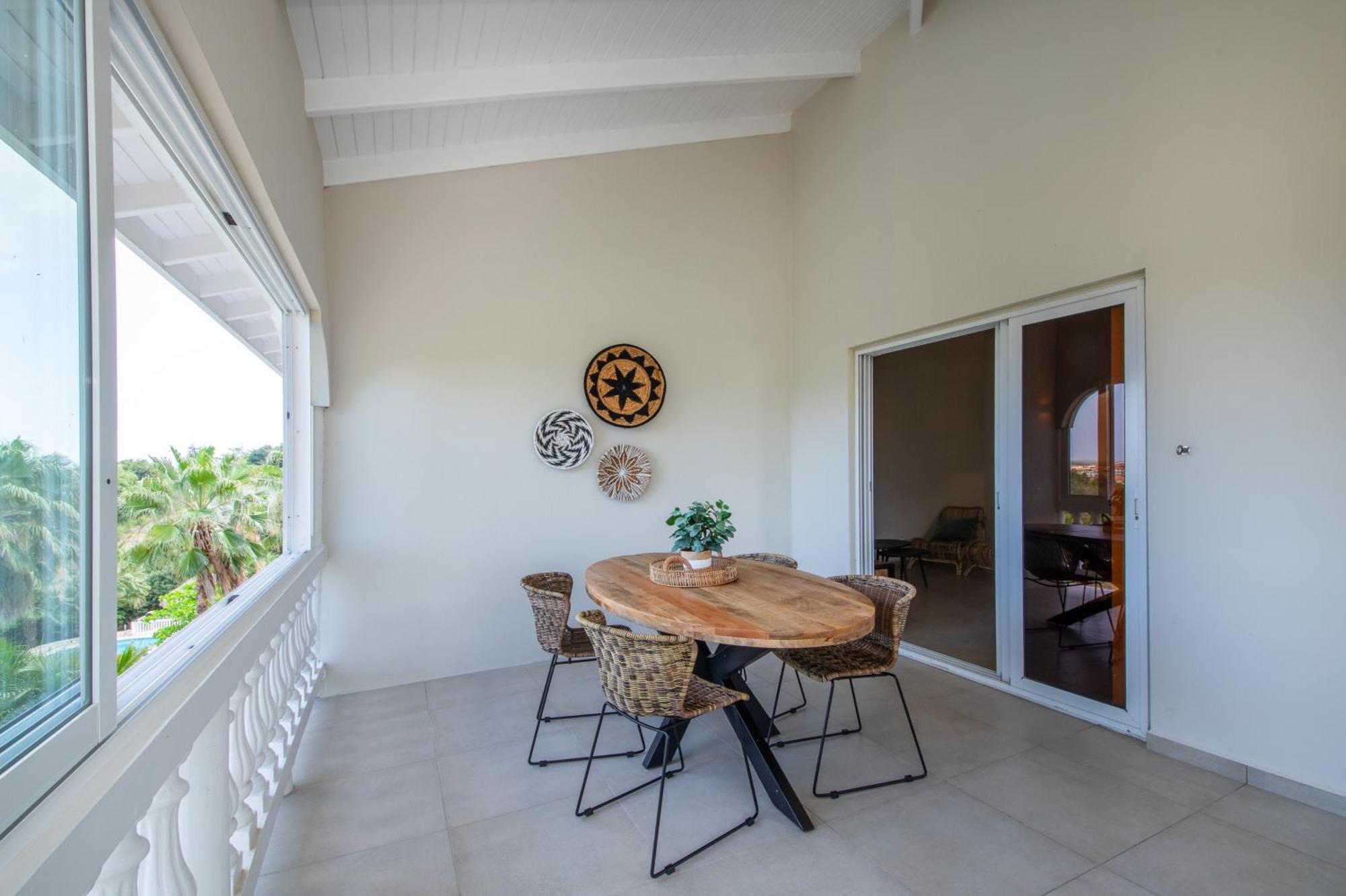 Jt Curacao Apartments Jan Thiel Eksteriør bilde